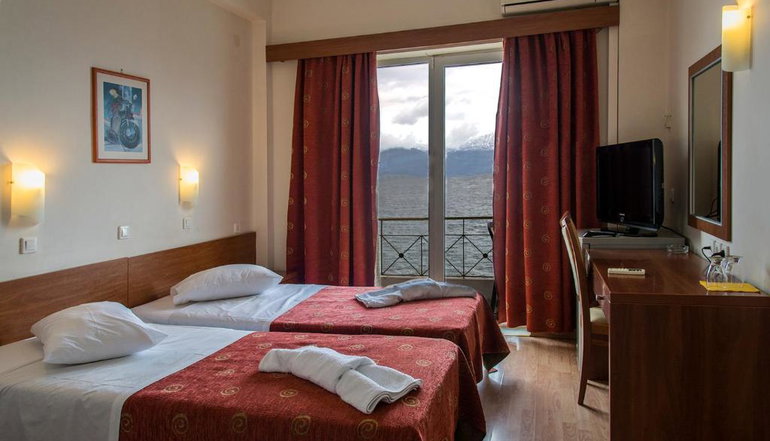 Kiani Akti Hotel