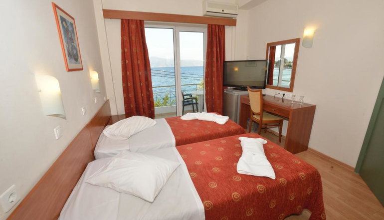 Kiani Akti Hotel