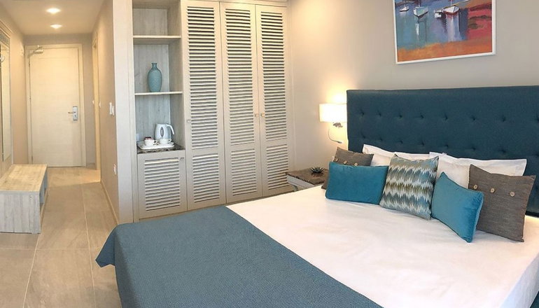 4* King Maron Hotel  - Μαρώνεια, Ροδόπη