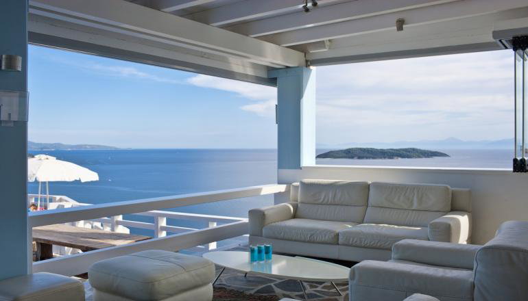 4* Kivo Art & Gourmet Hotel