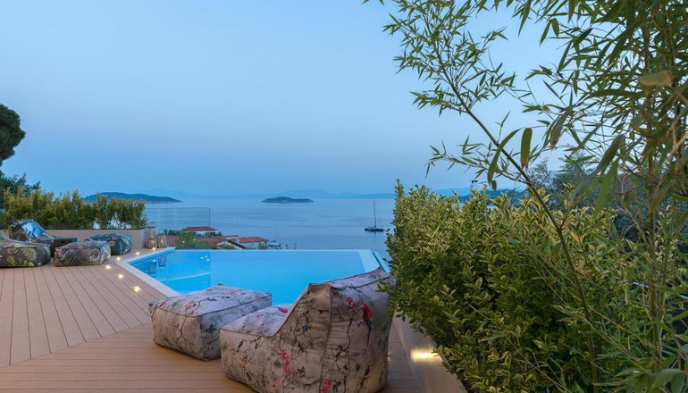 KK Luxury Villa