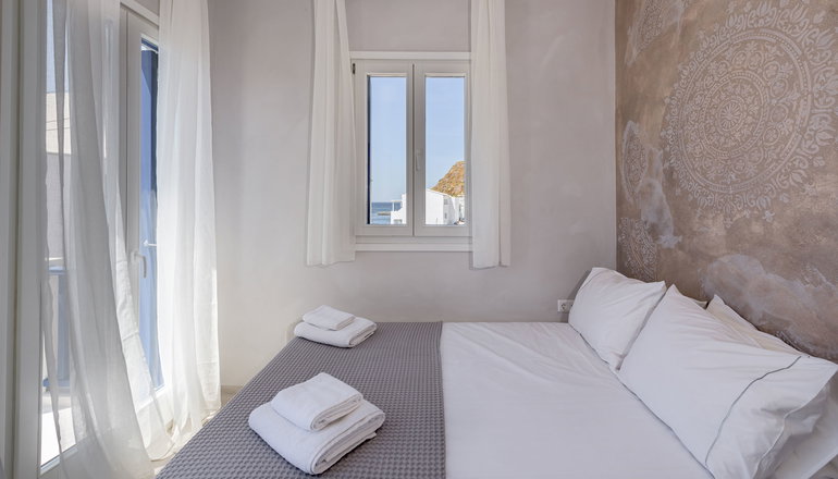 Klima Bay Beachfront Boutique Houses