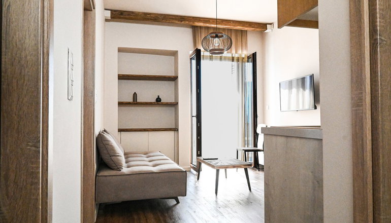 Komody Apartments - Δελφοί