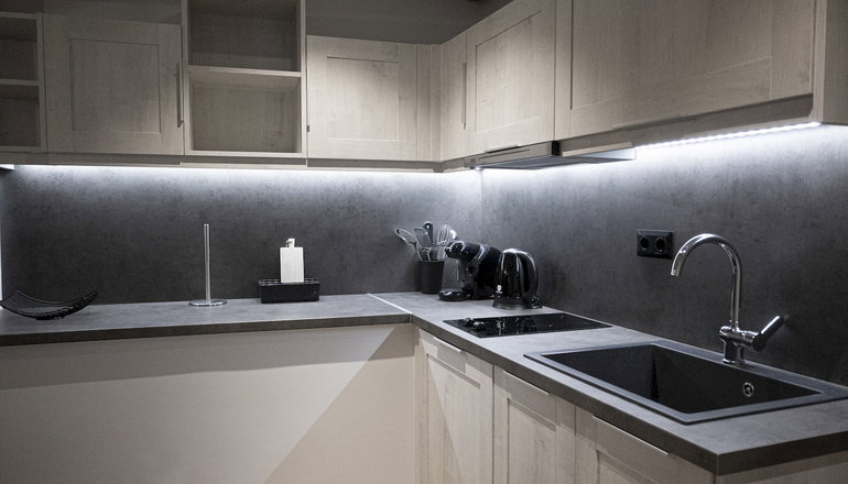 Komody Apartments - Δελφοί