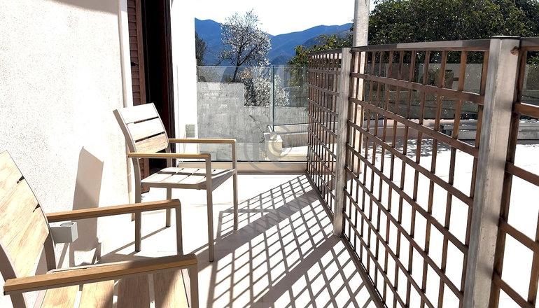 Komody Apartments - Δελφοί