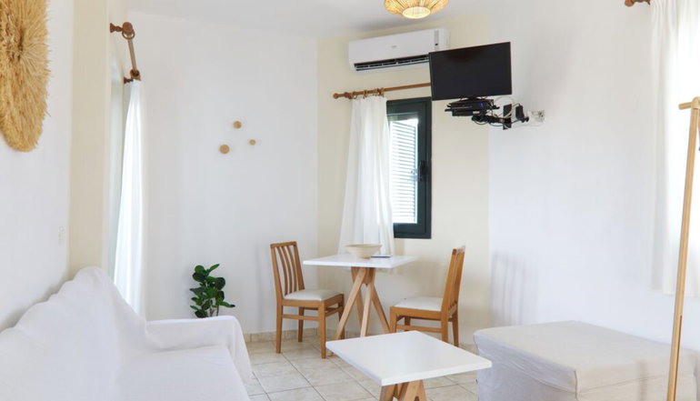 Koukounari Apartments