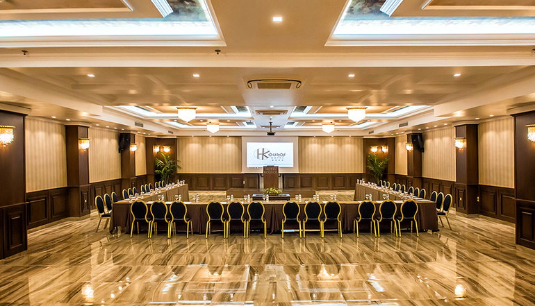 4* Kouros Hotel
