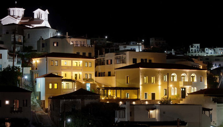 Krinos Suites Hotel - Μπατσί, Άνδρος