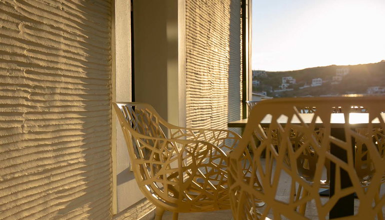 Krinos Suites Hotel - Μπατσί, Άνδρος