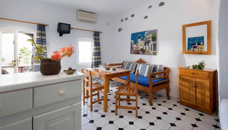 Krokos Villas