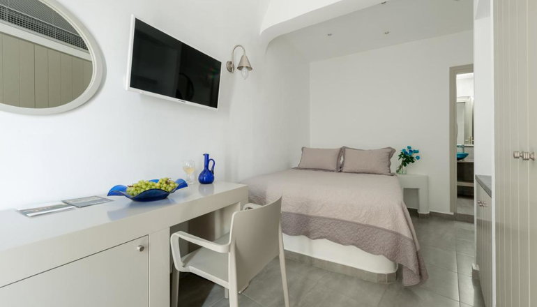 Krokos Villas