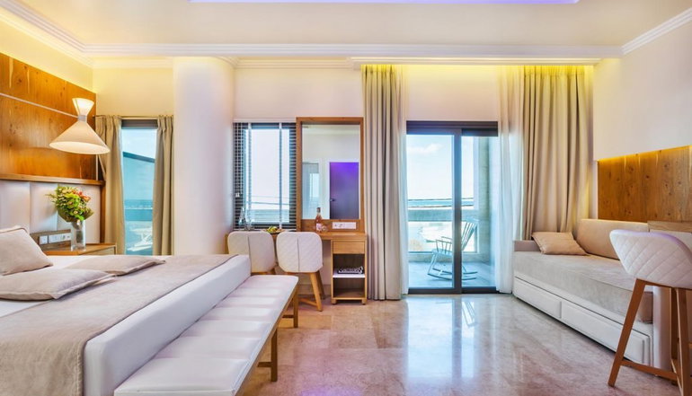 4* Porto Marine