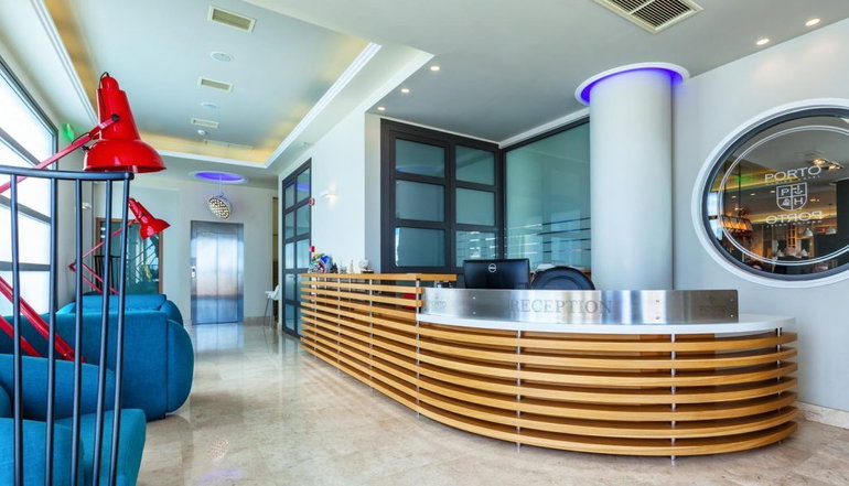 4* Porto Marine