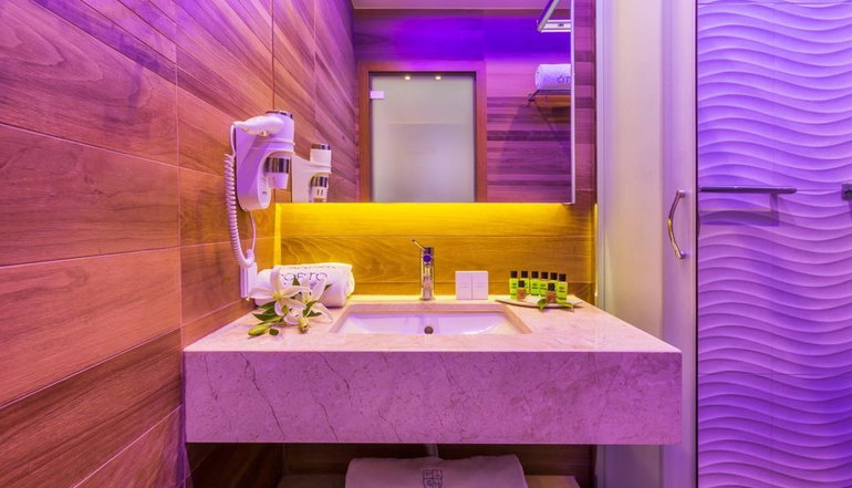 4* Porto Marine