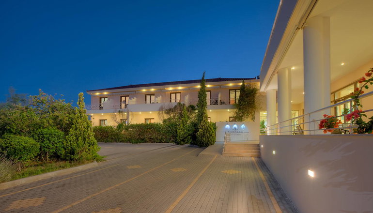 Kyniska Hotel - Πλύτρα, Λακωνία