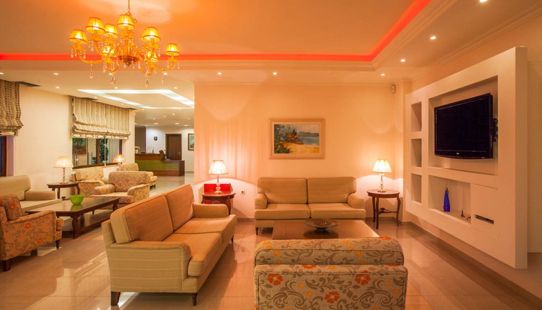 Kyniska Hotel - Πλύτρα, Λακωνία