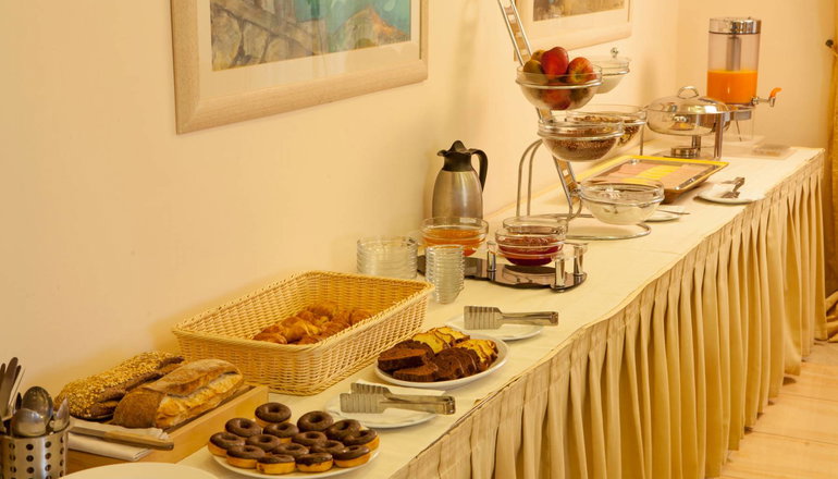 Kyniska Hotel - Πλύτρα, Λακωνία