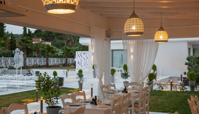 Laguna Resort