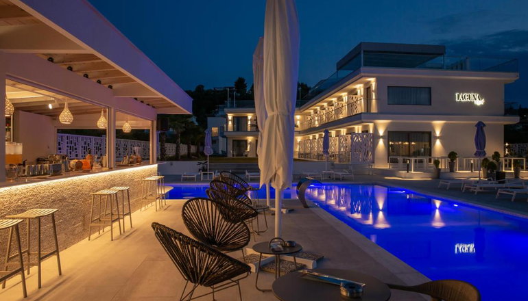 Laguna Resort