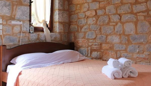 Lalloudes Hotel - Νύφι, Λακωνία