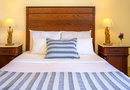 Laza Beach Inn