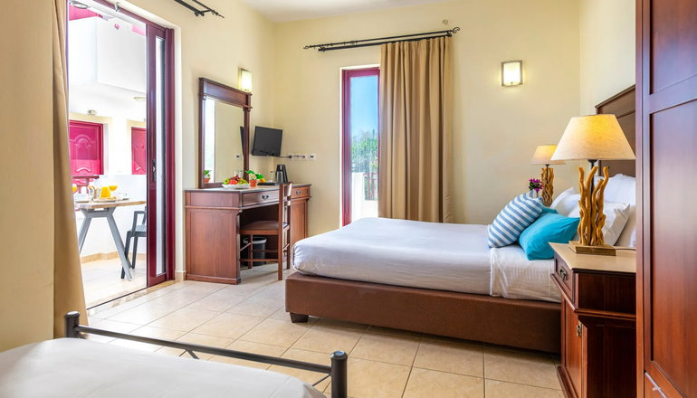Laza Beach Inn