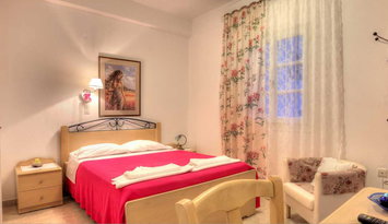 Leonardos Apartments - Νάουσα, Πάρος