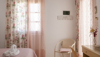 Leonardos Apartments