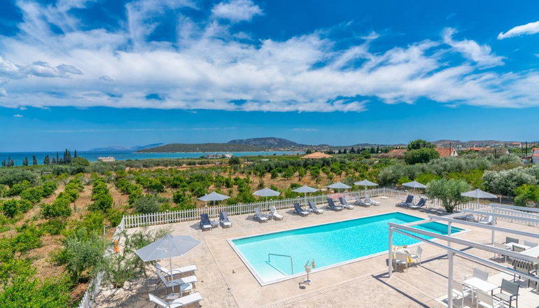 Leonidas Resort