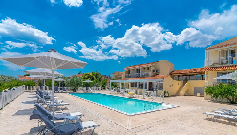 Leonidas Resort