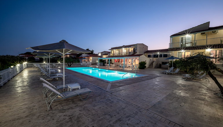 Leonidas Resort