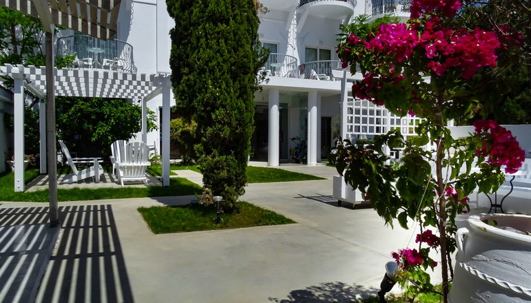 Lido Star Hotel