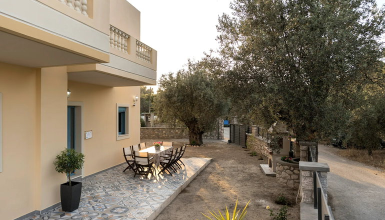Lindos Luxury Retro Villas