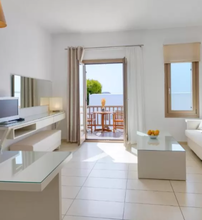 4* Lithos by Spyros & Flora
