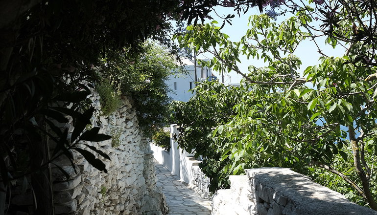 Living Theros Luxury Suites - Καρδιανή, Τήνος