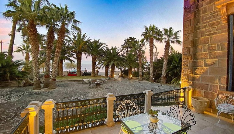 Loriet Hotel