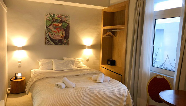 Loriet Hotel