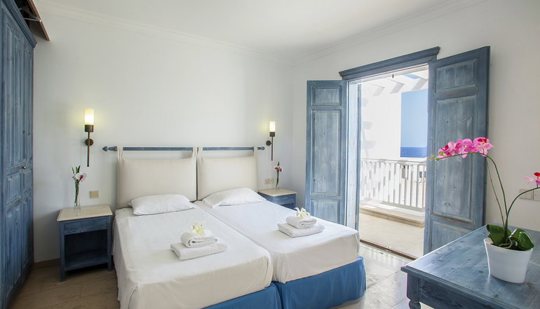 Louis Nausicaa Luxury Villas