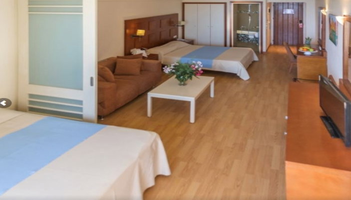 Lutania Beach Hotel