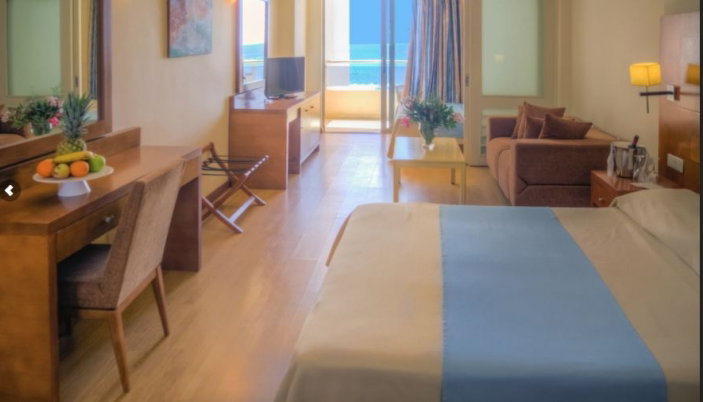 Lutania Beach Hotel