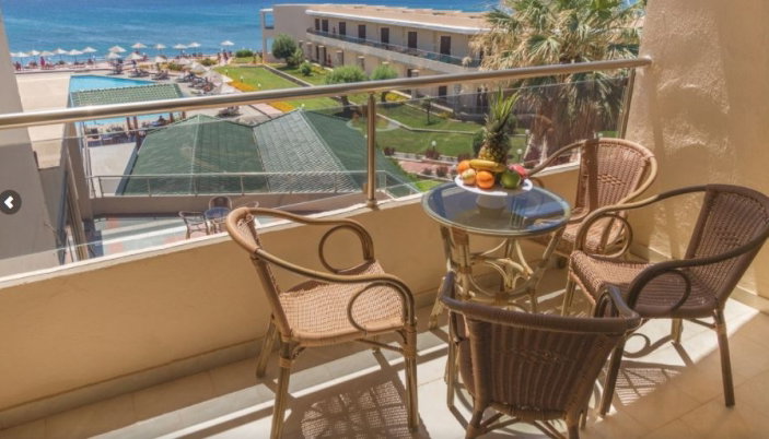Lutania Beach Hotel