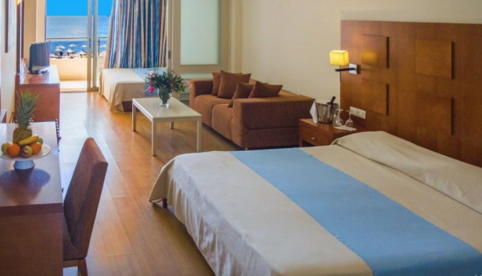 Lutania Beach Hotel