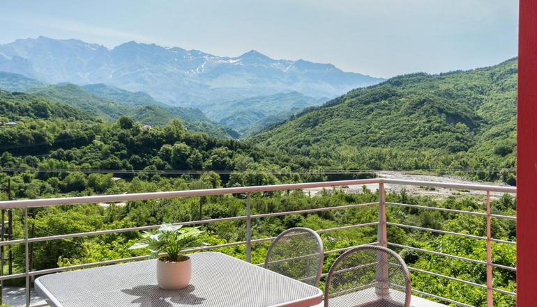 Gefiri Plakas Hotel