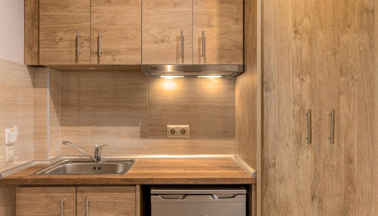 Makris Luxury Rooms Olympian Collection
