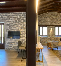 4* Manifest Hotel