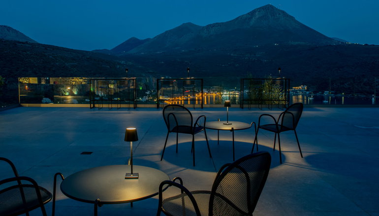 4* Manifest Hotel