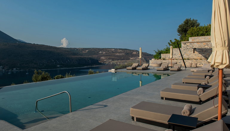 4* Manifest Hotel