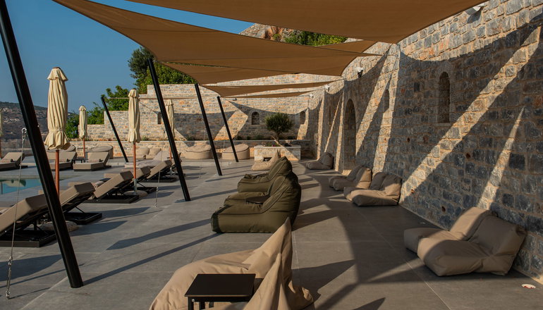 4* Manifest Hotel