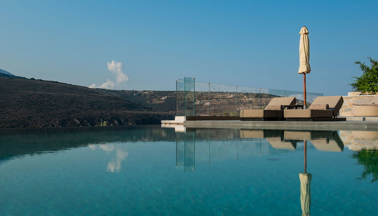 4* Manifest Hotel