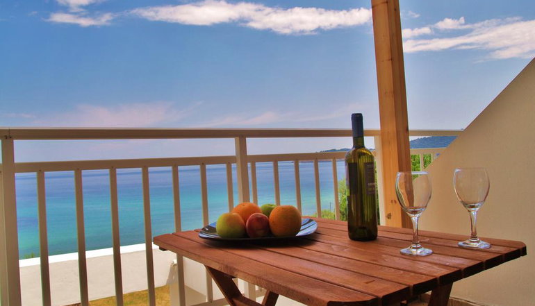4* Maranton Beach Hotel
